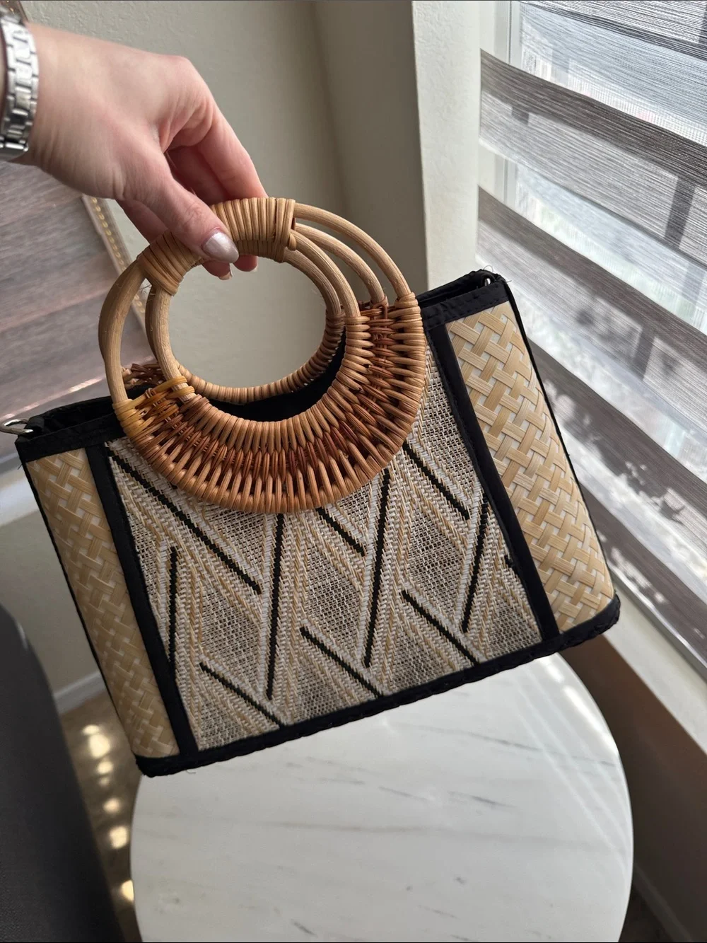Woven Straw Circle-Handle Tote Bag in Natural